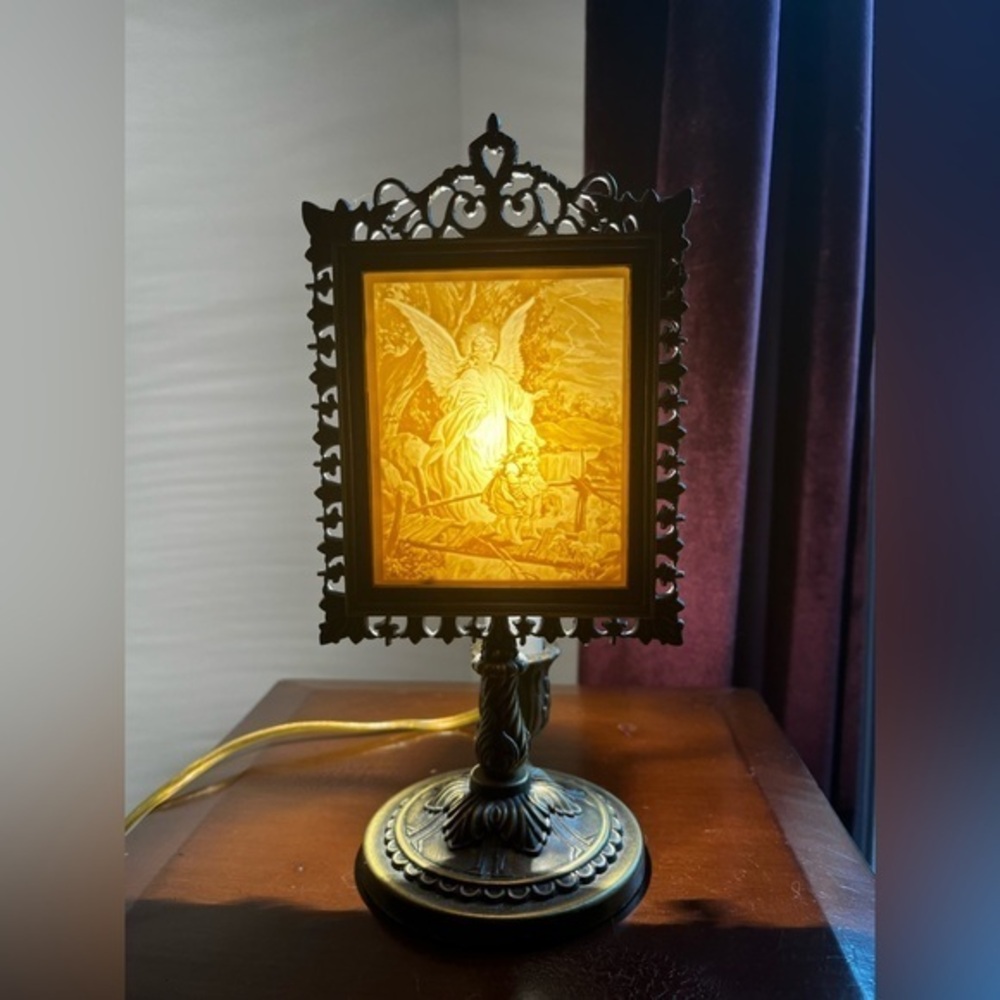 Ornate antique gold color Angel Night Light vintage Victorian style boudoir
